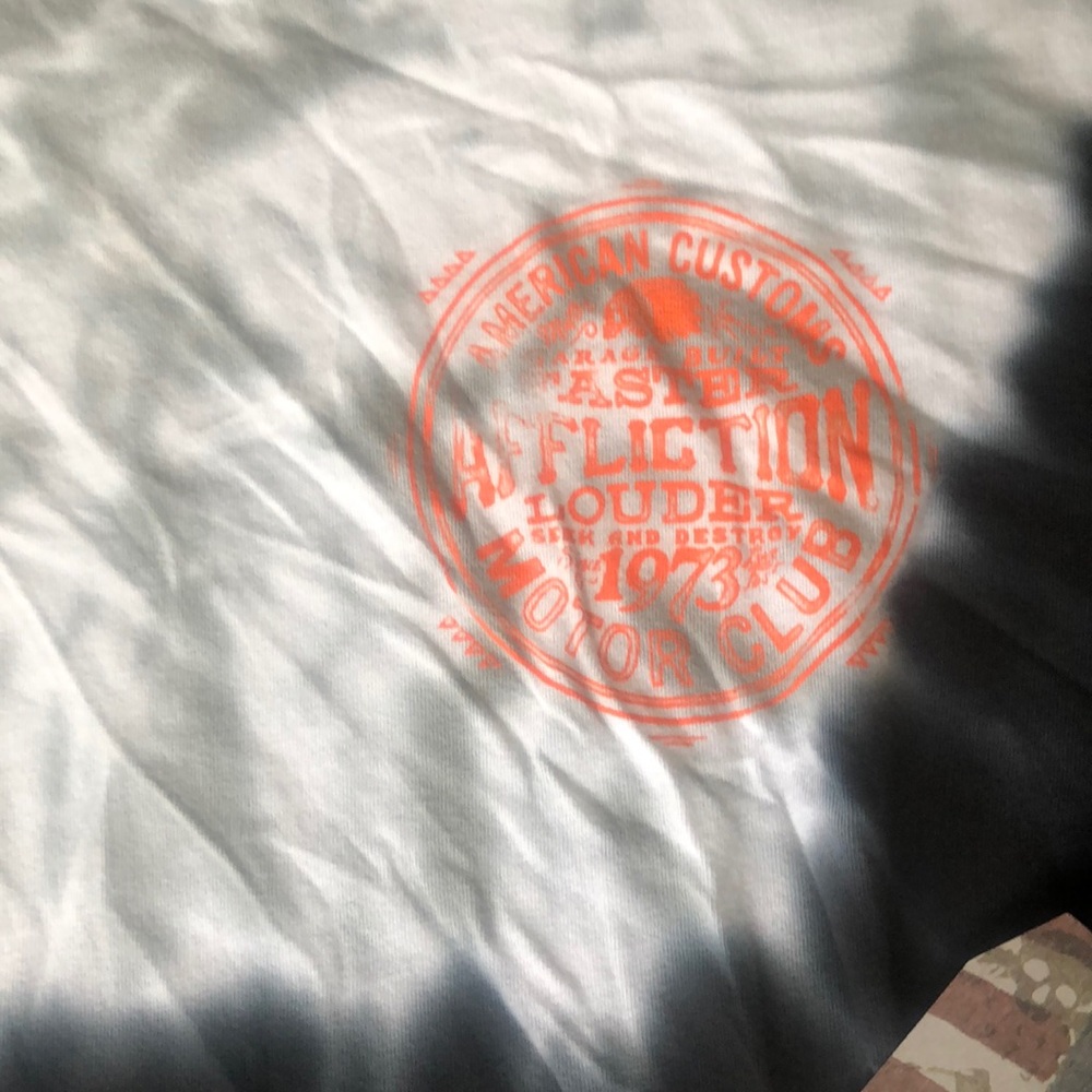 Affliction Tee - Picture 2 of 5